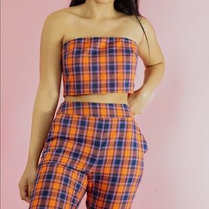 Checkered set